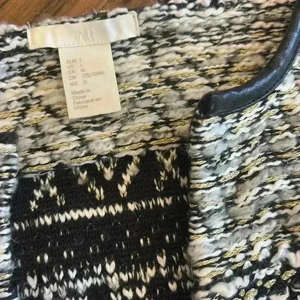 H&M black and gold embellished sweater coat - Picture 3 of 6
